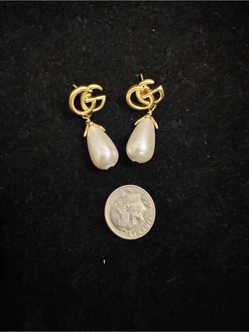 Gucci Gold-Tone GG Pearl Teardrop Earrings - Picture 3 of 5